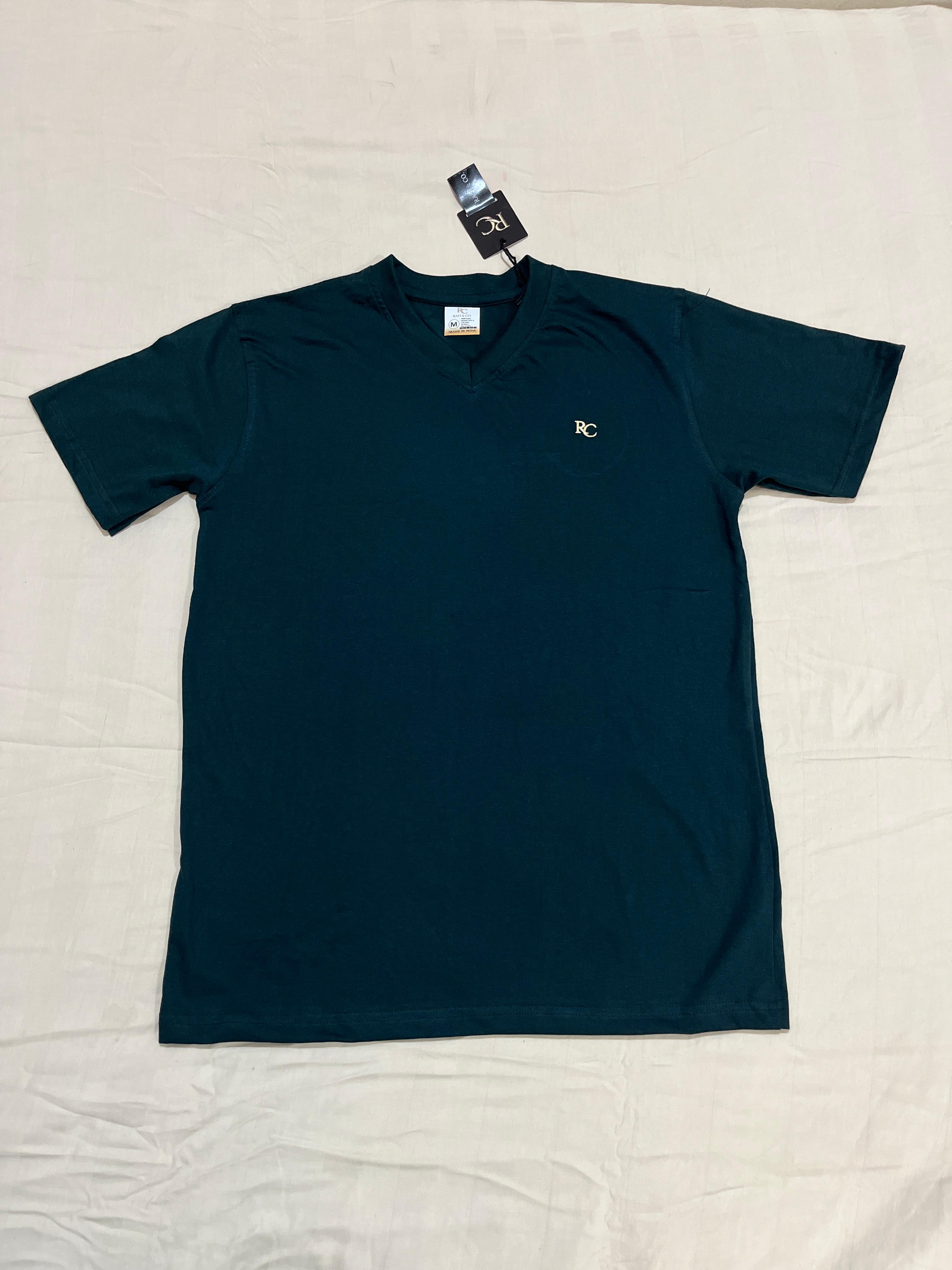 Premium Men Casual Dark Green V Neck Tee For Everyday Minimalist Style