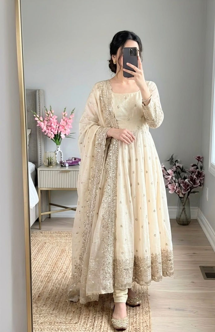 Elegant Cream Embroidered Anarkali Set With Sequin Detailed Dupatta