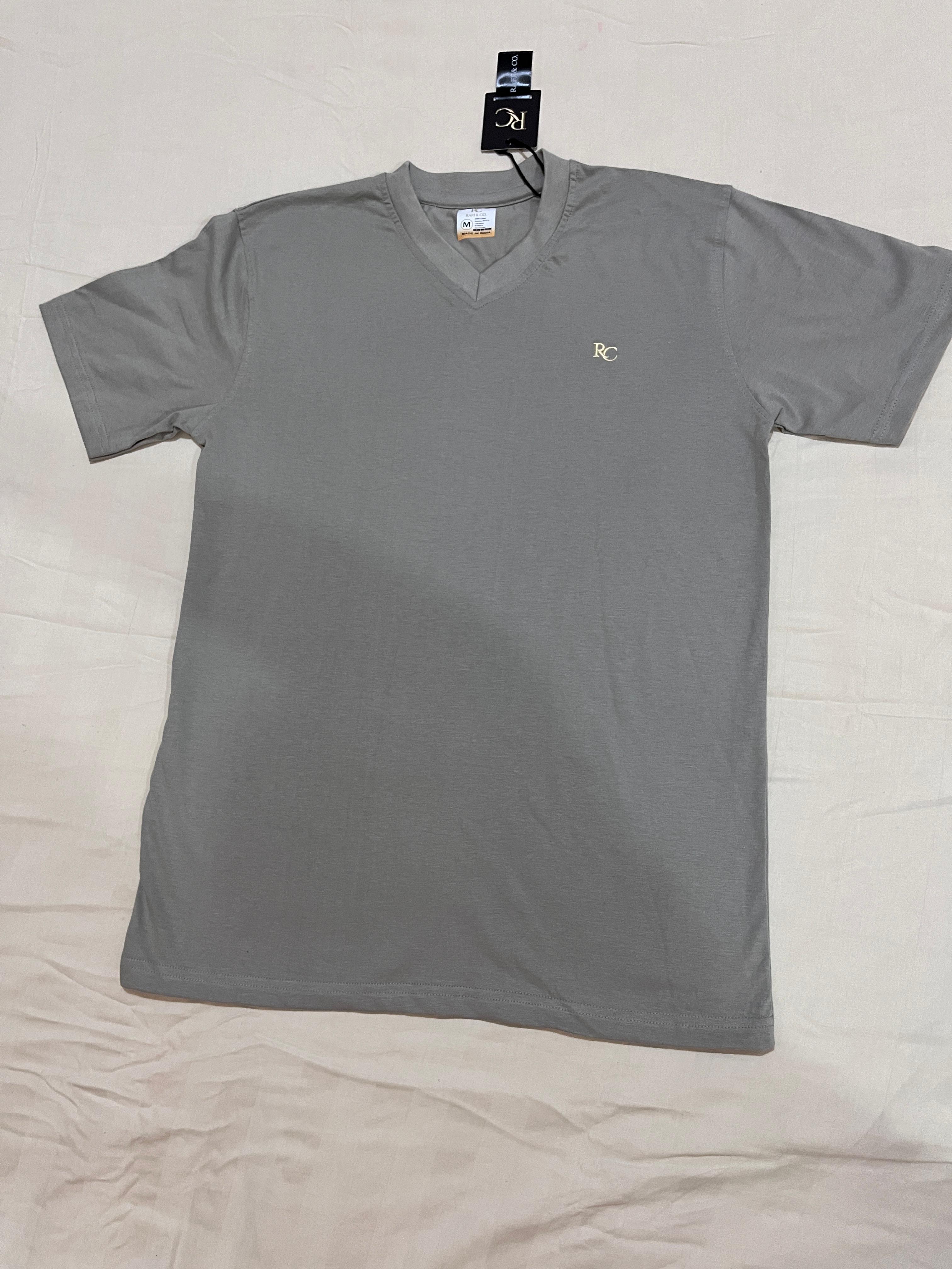 Premium Men Casual Grey V Neck Tee For Everyday Minimalist Style