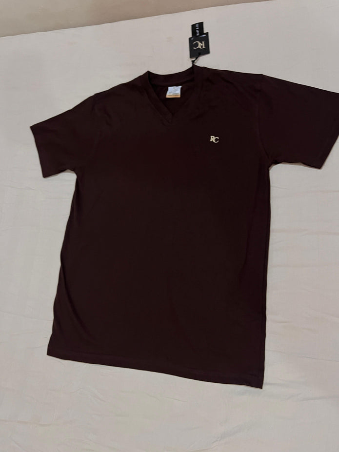 Premium Men Casual Brown V Neck Tee For Everyday Minimalist Style