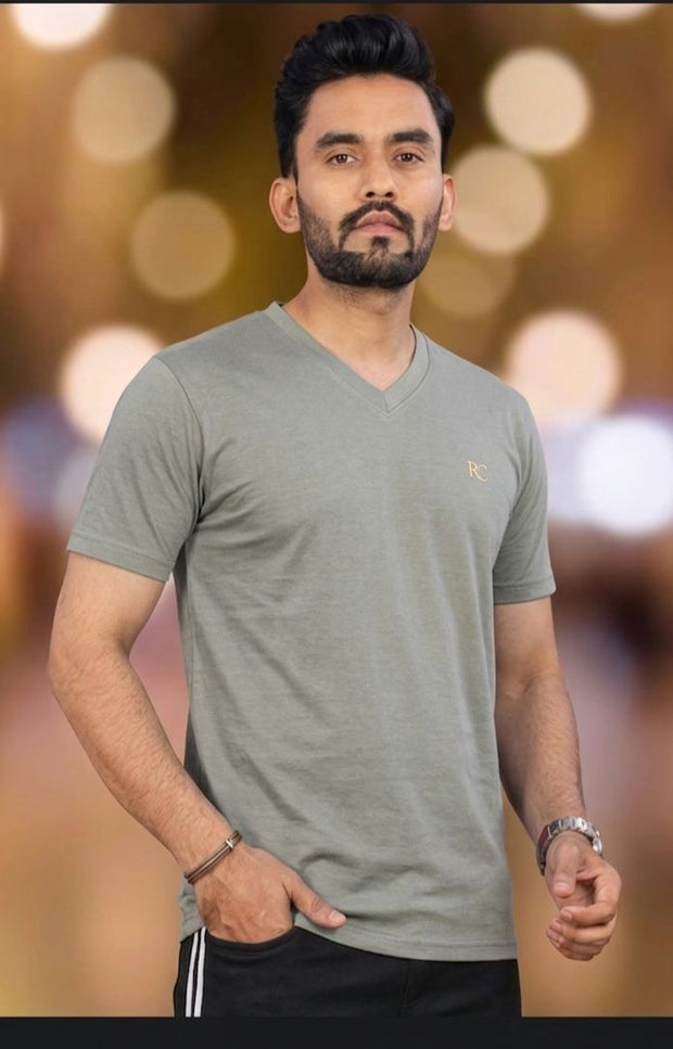 Premium Men Casual Grey V Neck Tee For Everyday Minimalist Style