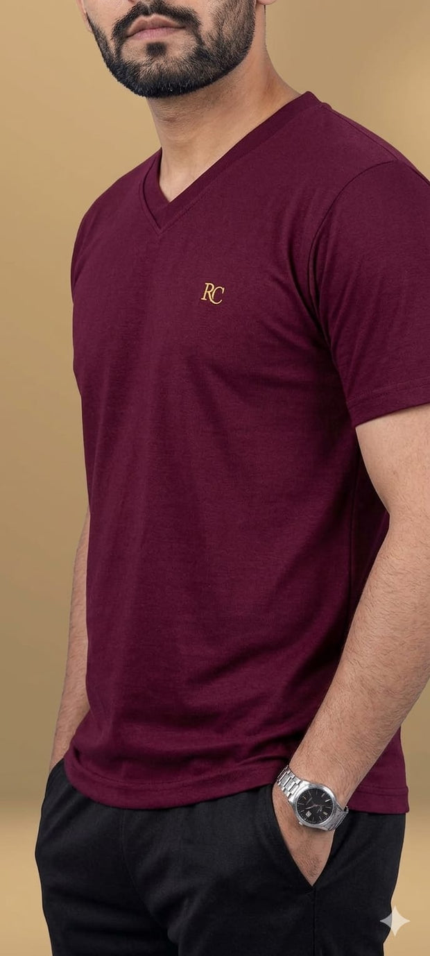 Premium Men Casual Maroon V Neck Tee For Everyday Minimalist Style